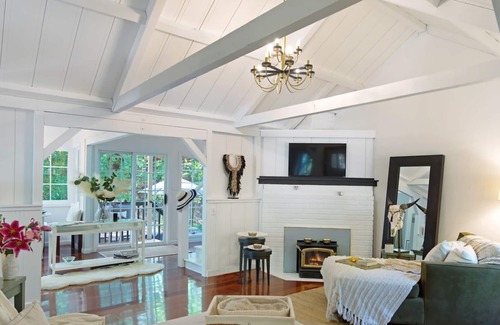Kenwood House | Babbling brook and bubbles. Wine country hideaway on the creek!