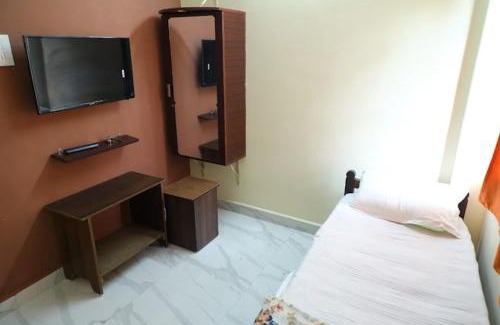 Vellore Hotel | Babu naidu residency BNR