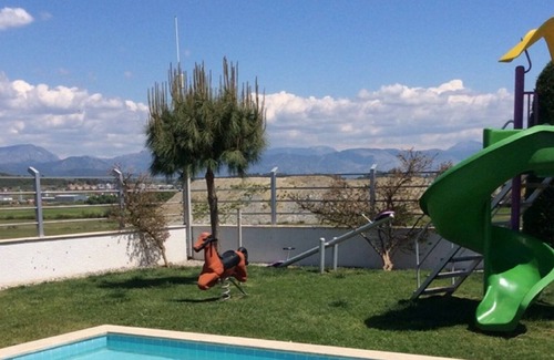 Side Apartment | Babylon 66 ; An outstanding holiday home ticks every box