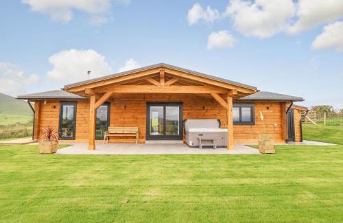 Aberhosan House | Bacheiddon Log Cabin