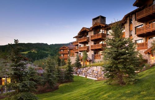 Avon Resort | Bachelor Gulch Village