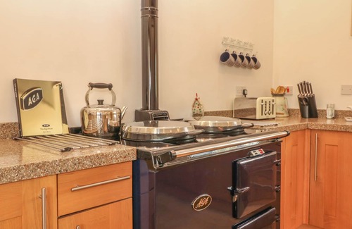 Chysauster Cottage | BACK OF BEYOND, pet friendly, with open fire in St Ives