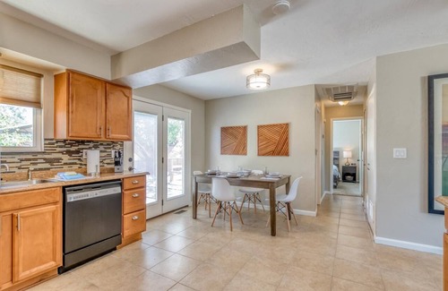 Fruita House | Backyard Oasis, Fire Pit & Fenced!