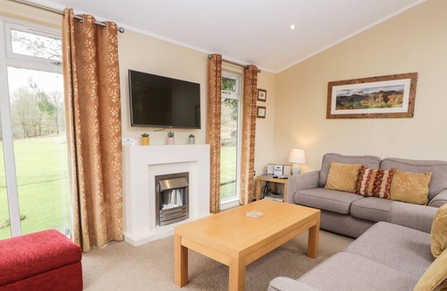 Troutbeck House | BADGERS REST LODGE, pet friendly, with a garden in Windermere