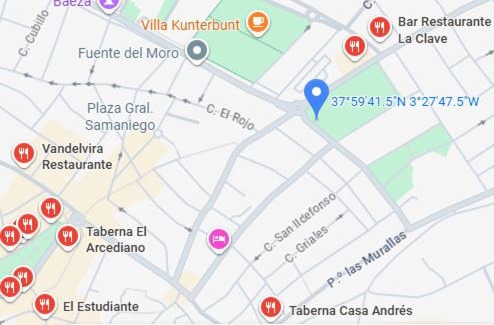 Old Town Baeza Apartment | Baeza aloja cuenta con servicios a 1 y 5 minutos