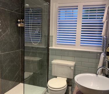 West Laroch Apartment | Bagpipers Luxury Hideaway Glencoe Ballachulish Highlands Near Fort William