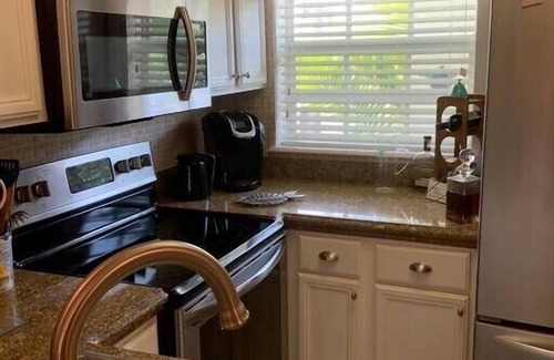 South Padre Island Apartment | Bahama Breeze #4