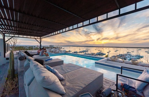 El Manglito Apartment | Baja Dreamscape | Pool & Jacuzzi on rooftop | View