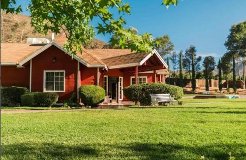 San Antonio de las Minas Ski Chalet | Baja Vineyard Lodge - Luxury in Valle de Guadalupe with pool