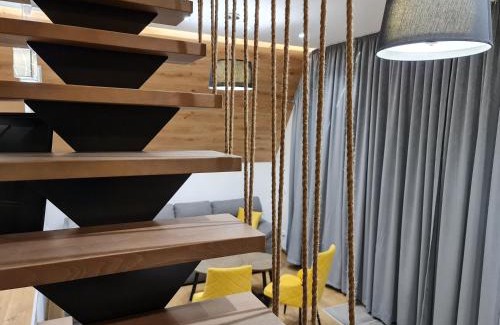 Pale House | Bajkoviti bungalov