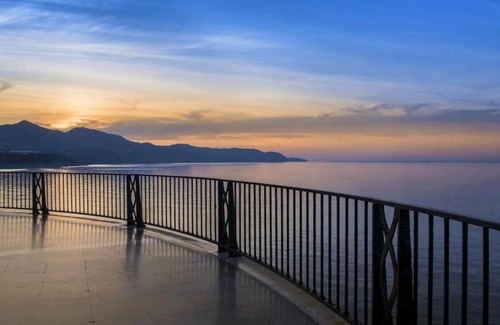 Nerja City Centre Apartment | Bajos Jimena At Home
