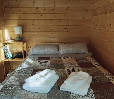 Hauganes Cabin | Bakkakot 2 - Cozy Cabins in the Woods