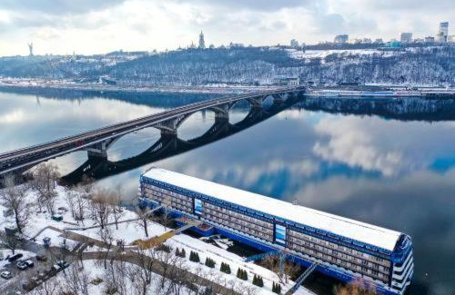 Dniprovs'kyi District Hotel | Bakkara Hotel