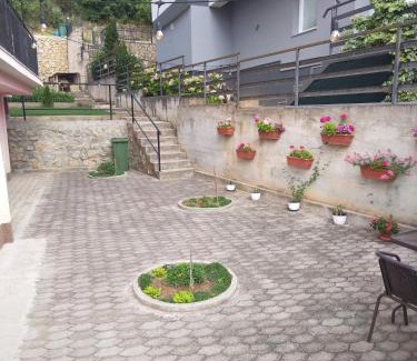 Pestani House | Bakuleski Apartments