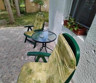 Kungos House | Balatongyöngye vendégház