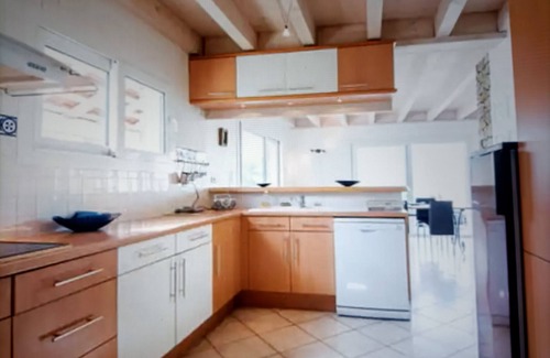 Pugny-Chatenod House | Balcon de Pugny