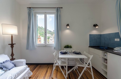 Masero Apartment | Balcony Apartment Vernazza