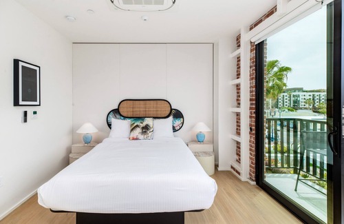 Townsite Hotel | Balcony Room 302 | The Brick Boutique Hotel