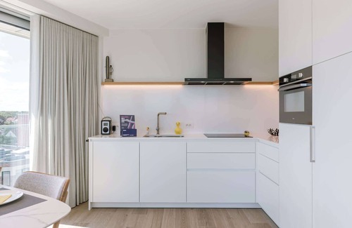 Sint-Idesbald House | Baldus: Beachfront Bliss with Free Parking!
