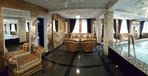 Zemun Hotel | Bali Colosseum Hotel