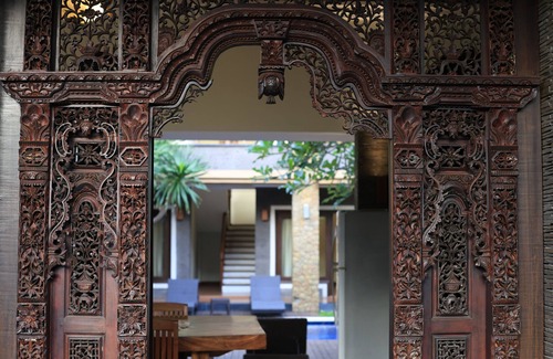 Sunset Road Villa | Bali Home Villa Seminyak City Center