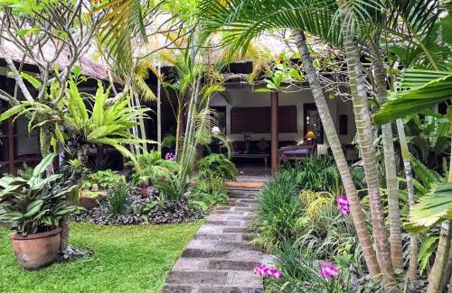 Batubelig Villa | Bali Villa Aja