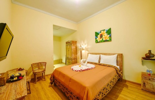 Bebandem House | Balinese Style! 1BR Double Room in Karangasem