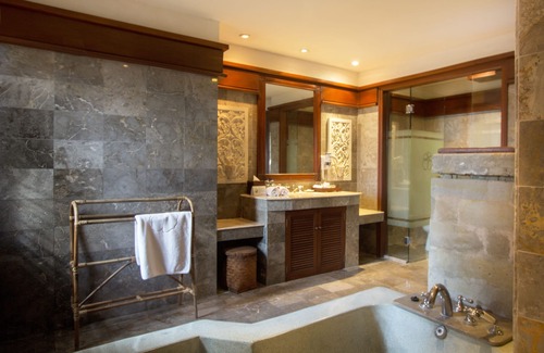 Batubelig Hotel | Balisani Suites Hotel