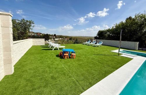 Barajas de Melo Apartment | Ballestar Barajas de Melo 01 AMCH Hospedaje