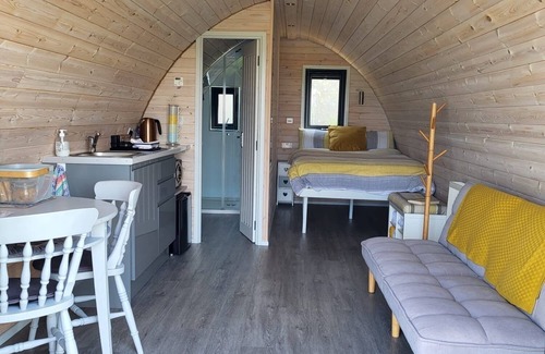 Bushmills Cabin | Ballyhemlin Pods - Hawthorn