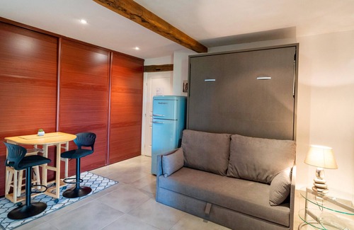 Mauleon-d'Armagnac Bed & Breakfast | Balneo Guest Room with Air Conditioning – Relaxation, Spa and Nature in Gascony