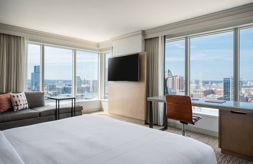 Harbor East Hotel | Baltimore Marriott Waterfront