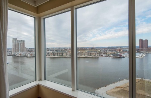 Harbor East Hotel | Baltimore Marriott Waterfront