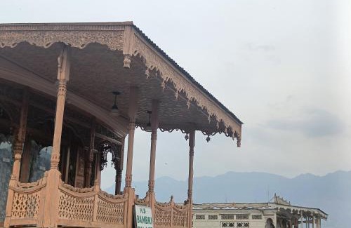Khattalwada Boat Rental | Bambri Palace