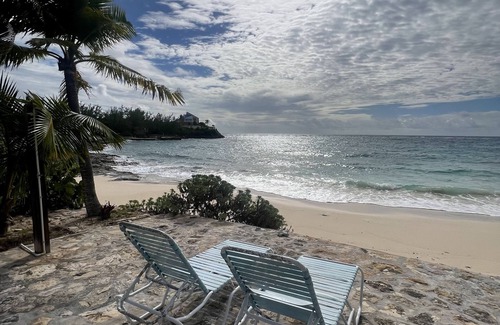 Port Howe House | Banana Wind Oceanfront Home ~ Private Beach, Snorkeling, Kayaks, Stunning Views