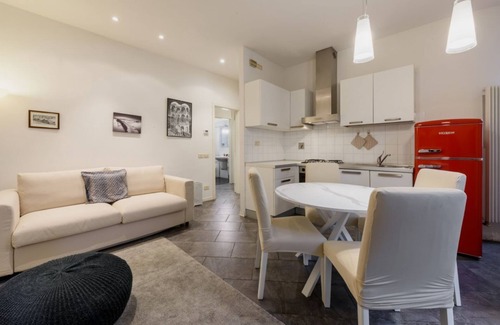 Isolotto Apartment | Bandinelli Terrace by MMega