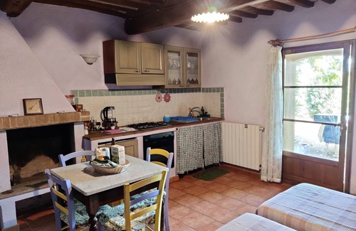 Castellina Marittima House | Banditelle Rosse App."Acetosella"