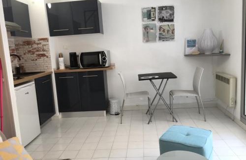 Bandol Apartment | Bandol Port & Plage