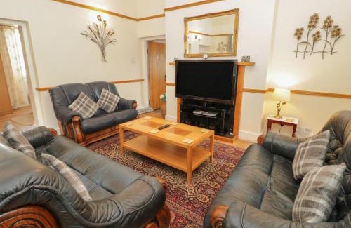 Bangor House | Bangor Cottage