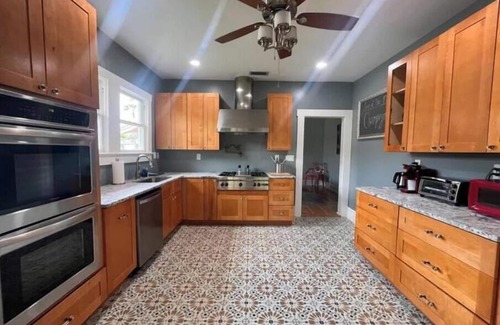 Fort Myers House | Banyan Bungalow