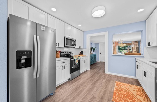 West Bradenton House | Banyan Key: Coastal Retreat Near IMG