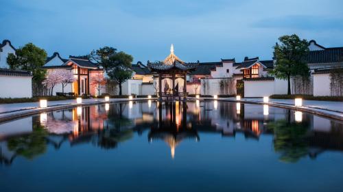 Yi County Hotel | Banyan Tree Huangshan