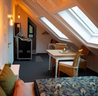 Huefingen Apartment | Baptistle