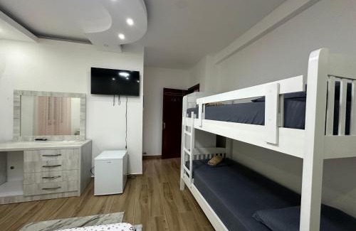 Ishem Hotel | Bar Restorant Hotel Niku
