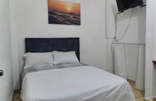 Manzanillo House | Barato y cómodo excelete ubicación Delfines