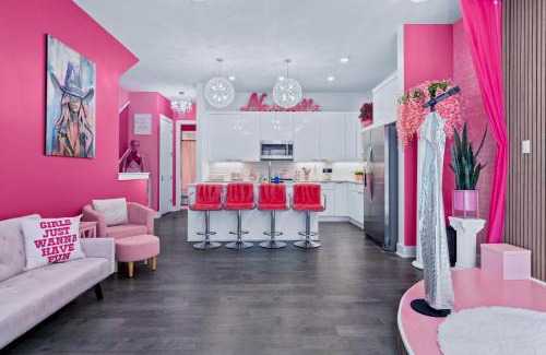 Nashville Apartment | Barbie's Nashville Bachelorette Bash