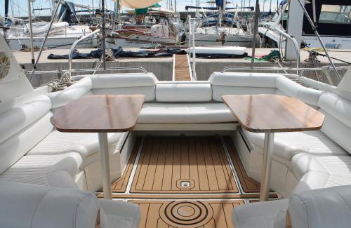 Sant Adria de Besos Boat Rental | Barco Frapé