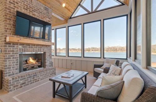 Winchester House | Barefoot Bliss Stunning Views Pool Firepit