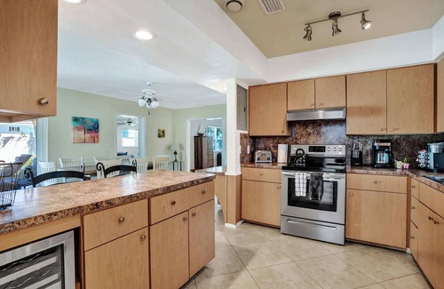 Santa Barbara Estates House | Barefoot Villa Summar