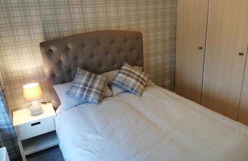 Wyke Regis House | Bargain rooms in Weymouth